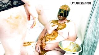 Layla Lee - Scat Slave Shitshow