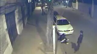 girl peeing with boyfriend