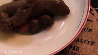 DirtyMaryan - Pooping Long snake on a plate in my kitchen