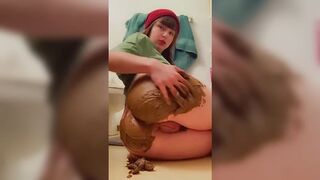 Dahlia Depraved - Creamy Butt Smear