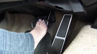 Little Mitzy Gets A Car
