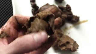 DirtyMaryan - Pooping and showing texture of my shit2