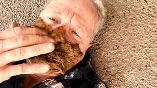 Black Man Shits, Pisses, Spits & Cums in White Face