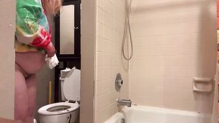 CountessXxxtina - Countessxxxtina: Destroyer of Toilets